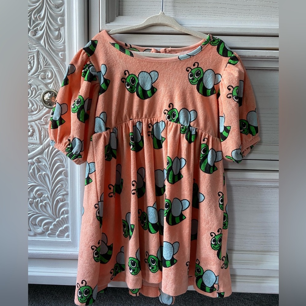 Hugo love tiki bee dress